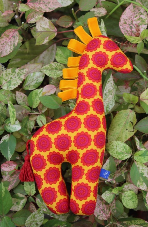 Jhumroo Giraffe - Red and Orange