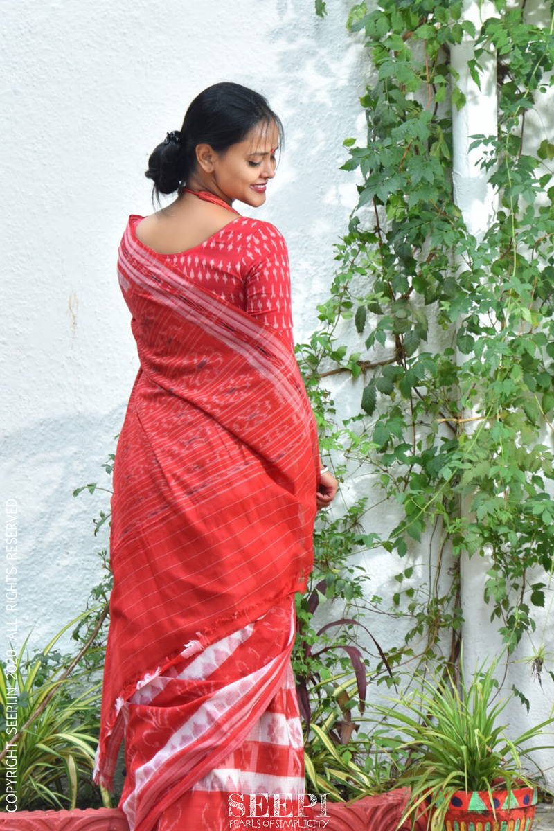 red and white sambalpuri ikat saree from Orissa